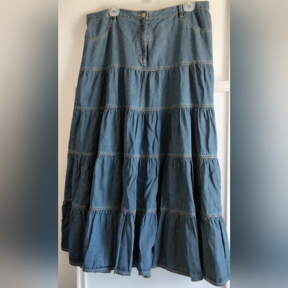 Stonebridge Signature  Lagenlook Hobo Denim Long Skirt size 14 - Picture 1 of 4